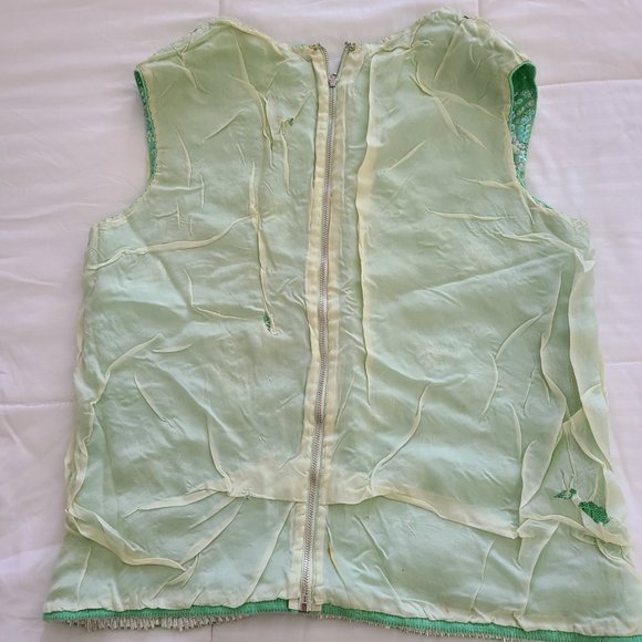 Vintage Beautiful Beaded Sequined Sleeveless Sweater - Picture 3 of 5